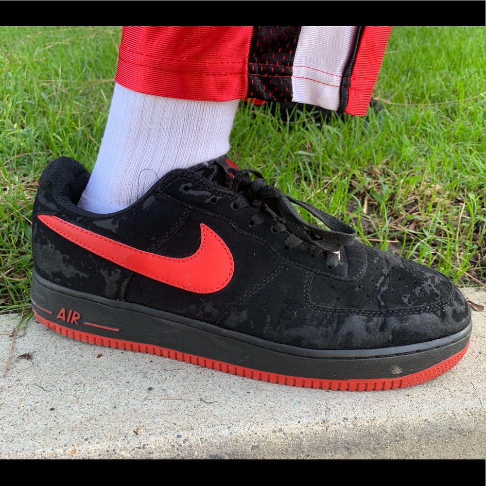 OLD DIRTY AIRFORCE 1S